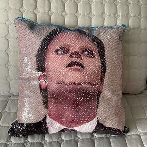 the office- dwight pillow
